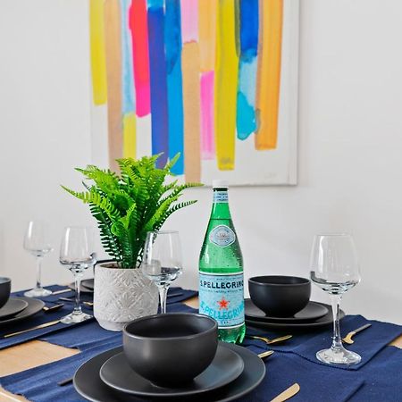 Village Cwtch Whitchurch 2 Bedroom Apartment カーディフ エクステリア 写真