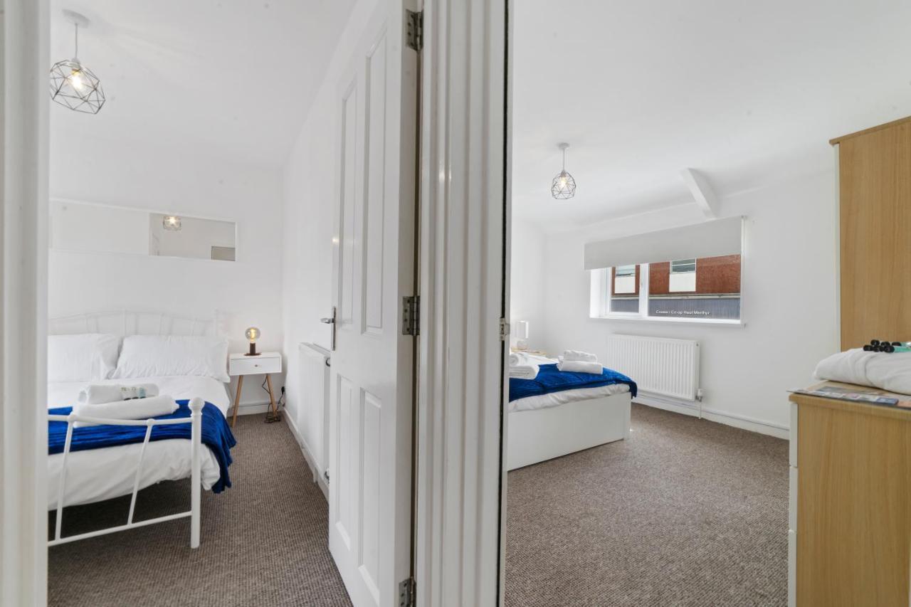 Village Cwtch Whitchurch 2 Bedroom Apartment カーディフ エクステリア 写真